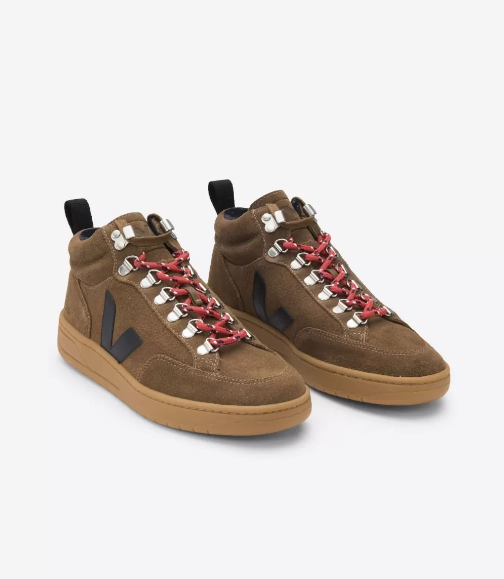 VEJA Adults<RORAIMA SUEDE BROWN BLACK NATURAL SOLE