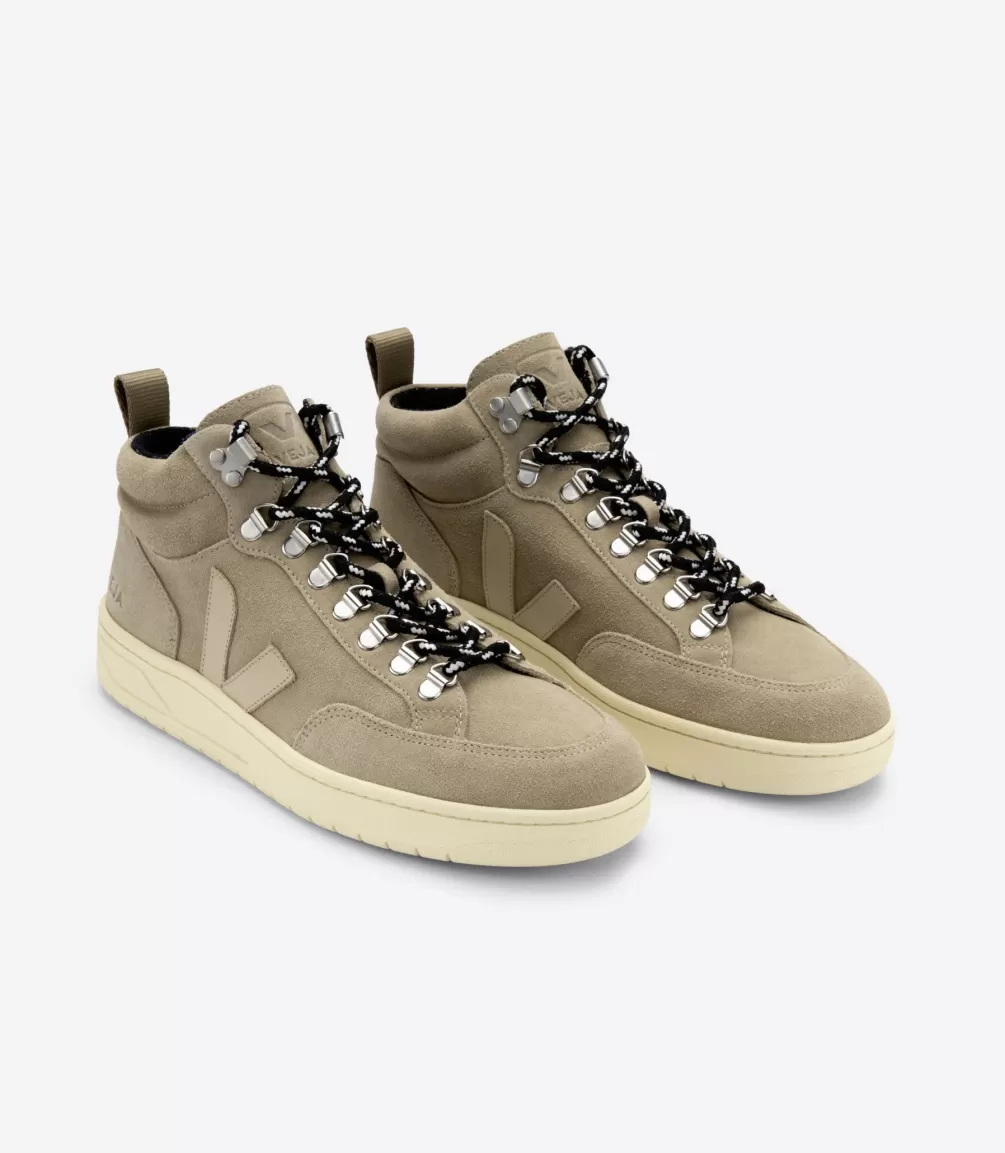 VEJA Adults<RORAIMA SUEDE DUNE ALMOND