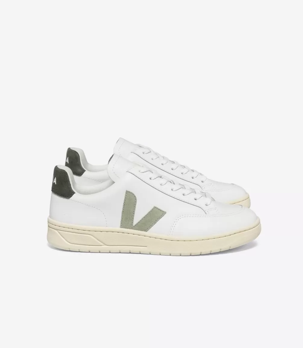 VEJA V-12<V-12 LEATHER WHITE CLAY MUD